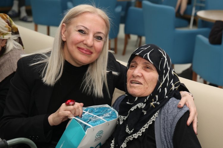 Nilüfer’de yaşlılar unutulmadı