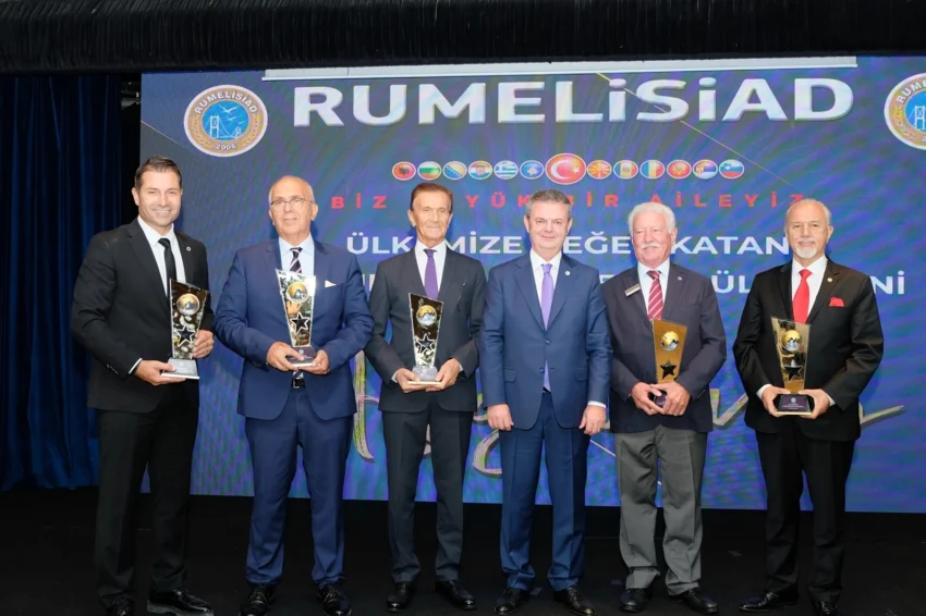 ‘Başarılı Rumelililer’ ödülleri Bursa’dan sahiplerini buldu