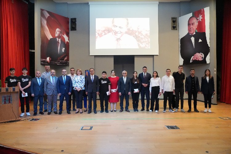 Heydar Aliyev İzmir’de anıldı