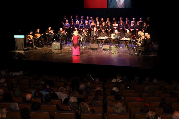 Kocaeli Büyükşehir Kadınlar Korosu’ndan unutulmaz konser