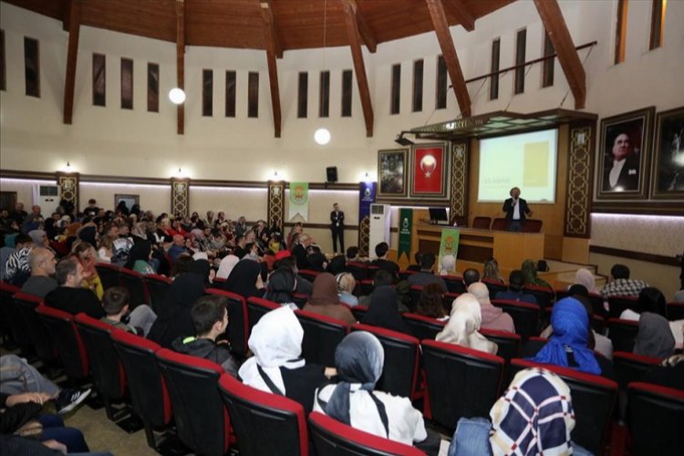 İnegöl’de Aile Okulu Eğitimleri seminerle başladı