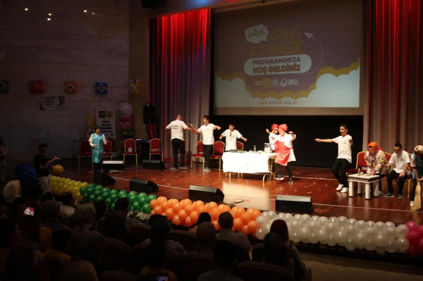 Konya’da ‘en özel KOMEK’lilerden coşkulu kapanış