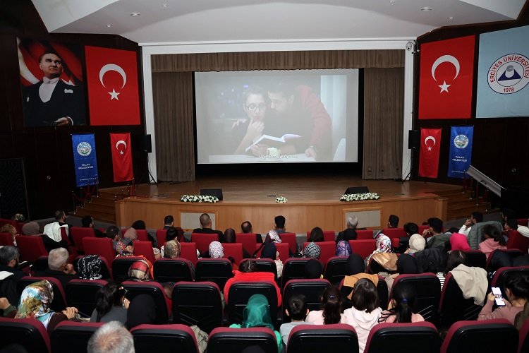 Kayseri Talas’ta 3 Aralık’a özel film gösterimi
