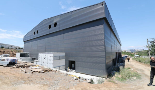 2-33-1748518511-409-x750