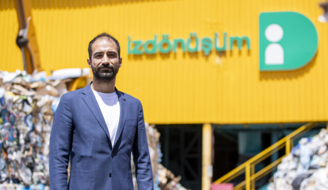 26-05-2025-4794c06d-a8c4-4112-9100-4f5e4ee1de04-1748241727-425-x750