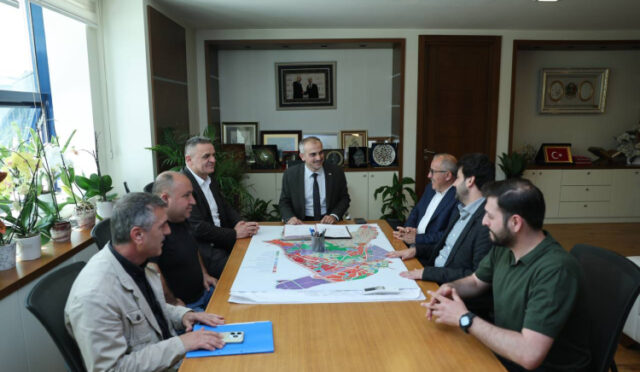 4-1747744208-443-x750