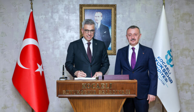 saglik-bakani-memisoglundan-baskan-buyukakina-tesekkur-3-1748001422-864-x750