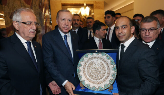 whatsapp-image-2025-05-15-at-10-04-42-1747293058-448-x750