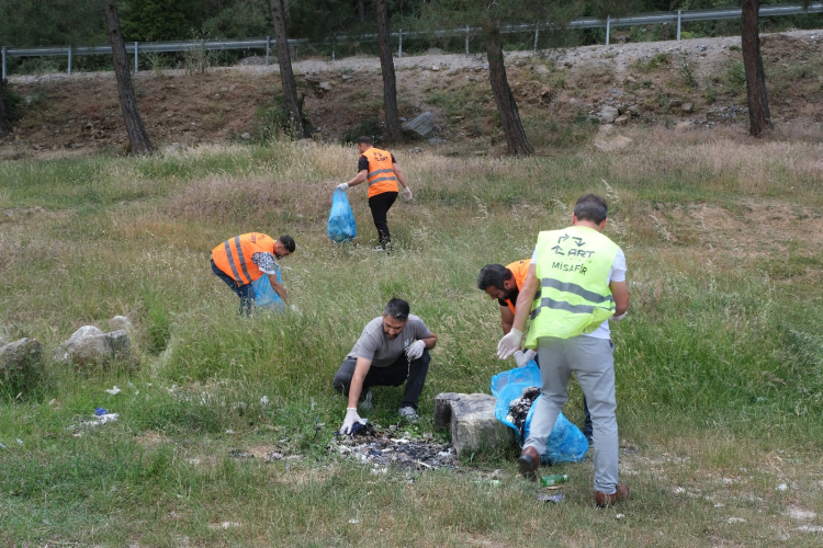 ART GROUP’tan orman temizleme etkinliği ile çevreye vefa