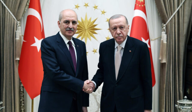 gsis1phxwaa6-fa-1749011238-73-x750