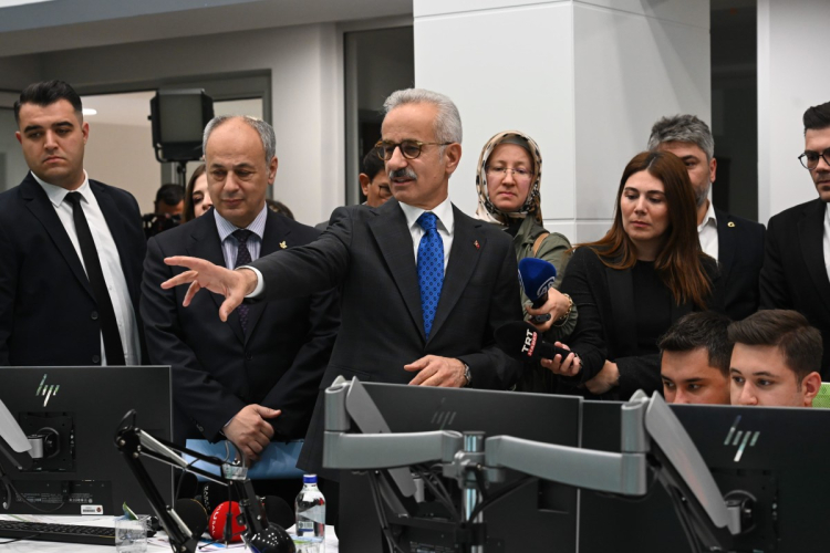 6 bin 750 kamera yolları izleyecek! Bayram öncesi otobüs firmalarına 10,7 milyon TL ceza!