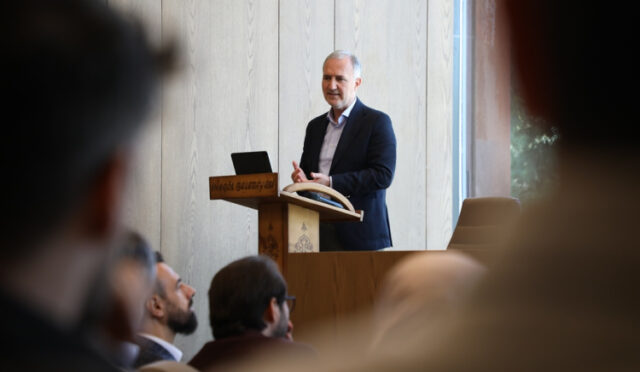 0318aa20b66883fa768e85612f69377b034ee060-1751528201-294-x750