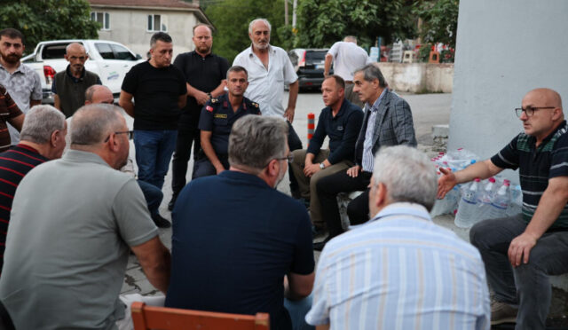 10-1753433136-189-x750