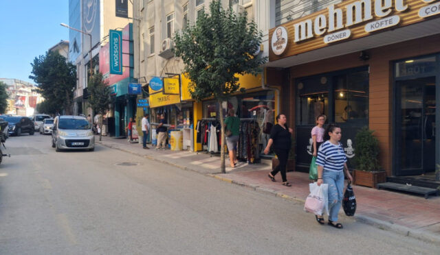 3-31-1753112525-389-x750