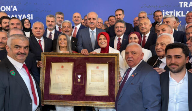 20250821041144hnpgu-1755787985-561-x750