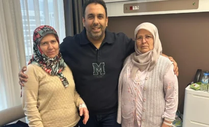 Çanakkaleli iki kız kardeşin Bursa'da meme kanserini aynı gün yendiğini gösteren temsilî görsel.