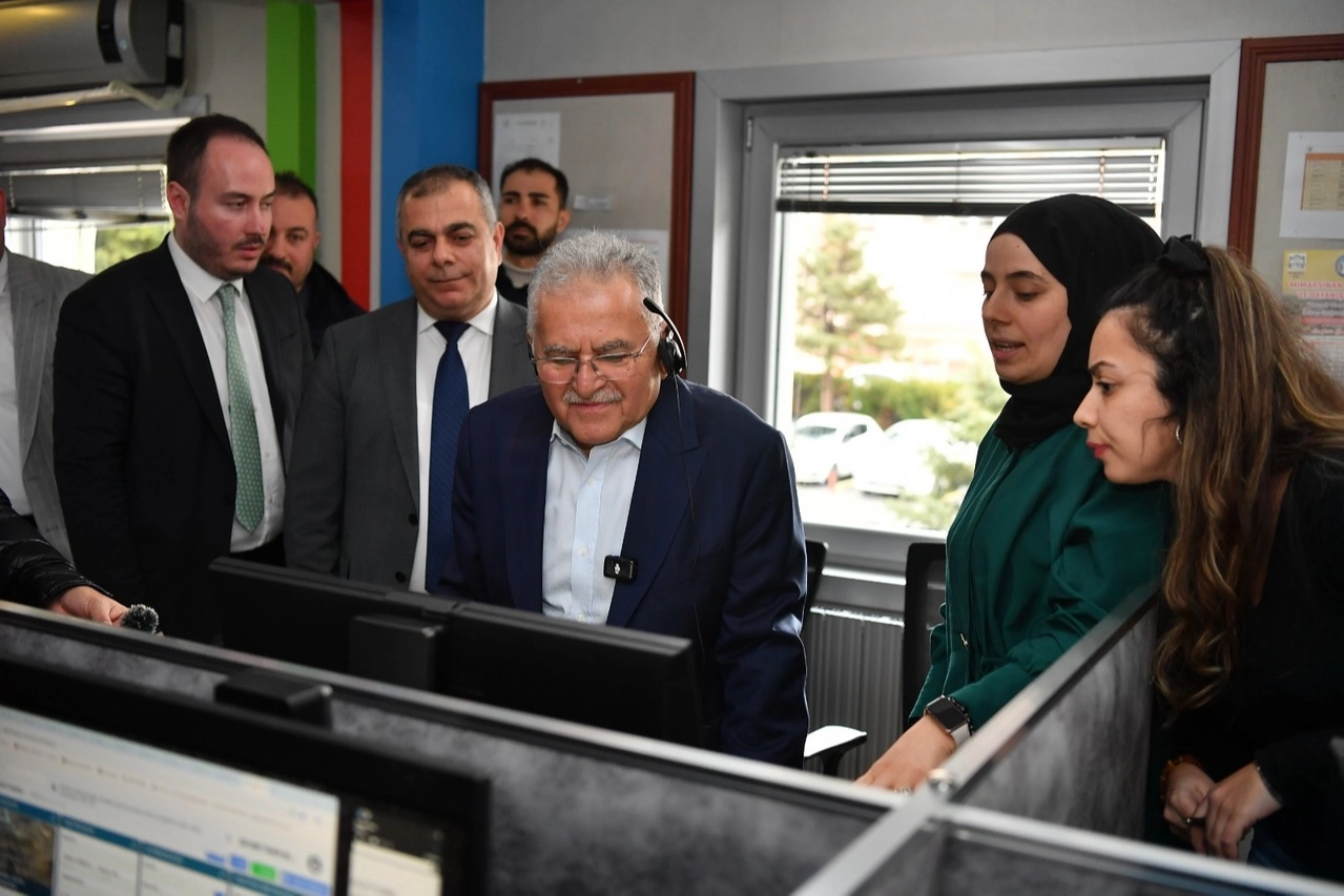 Başkan Büyükkılıç, KASKİ 185 Hattında Vatandaşların Taleplerine Bizzat Yanıt Verdi