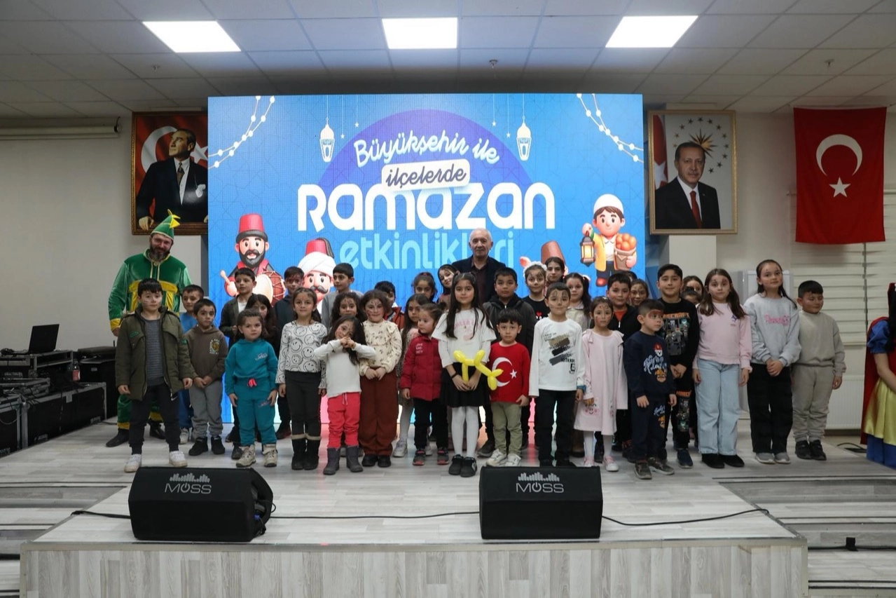 Kayseri Büyükşehir Belediyesi, Ramazan Coşkusunu Şehrin Dört Bir Yanına Taşıyor: Ücretsiz Etkinlikler Yoğun İlgi Gördü