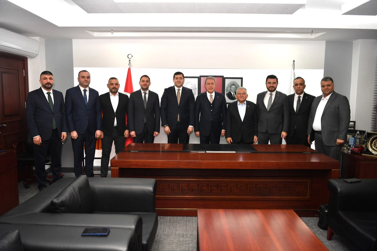 Kayseri’de Cumhur İttifakı’ndan Güçlü Birlik Mesajı: Başkan Büyükkılıç, Ortak Akla Vurgu Yaptı