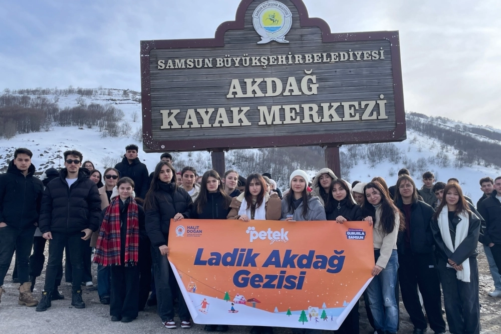 Petek Genç ile Akdağ’a Unutulmaz Kış Macerası: 2.500 Genç Doğayla Buluştu