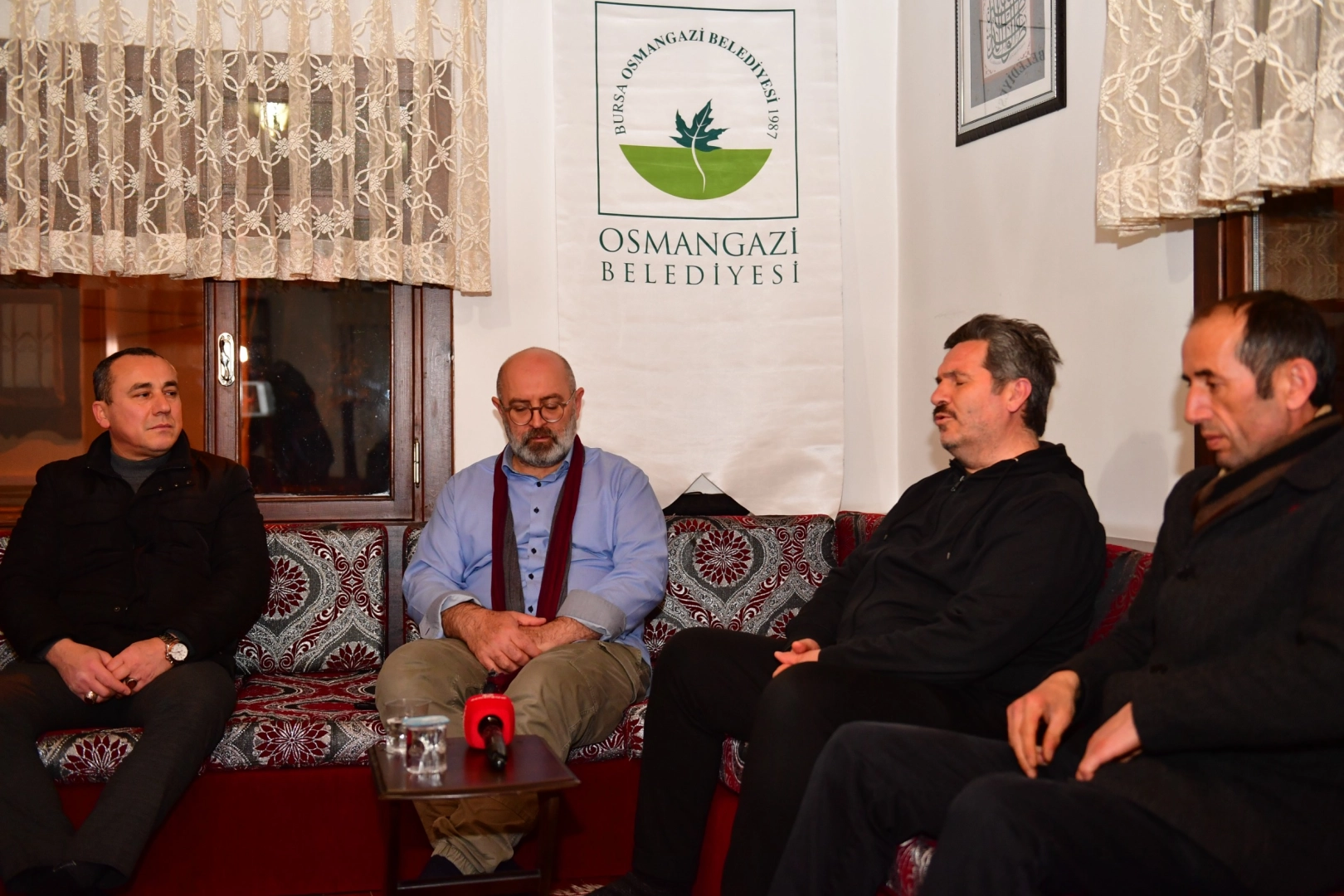 Somuncu Baba Evi’nde Manevi Uyanış: Ramazan’ın Huzuru ve Kardeşlik Ruhunu Hissettiren Söyleşi