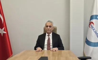 HEKİMSEN Genel Başkanı Uzm. Dr. Adil Kurban, 14 Mart Tıp Bayramı'nın tıbbiyelilerin günü olduğunu belirtti.