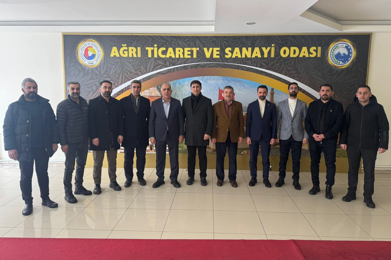 Ağrı’da Mali Müşavirler ve İş Dünyası Buluştu: Vergi Sorunları Masaya Yatırıldı