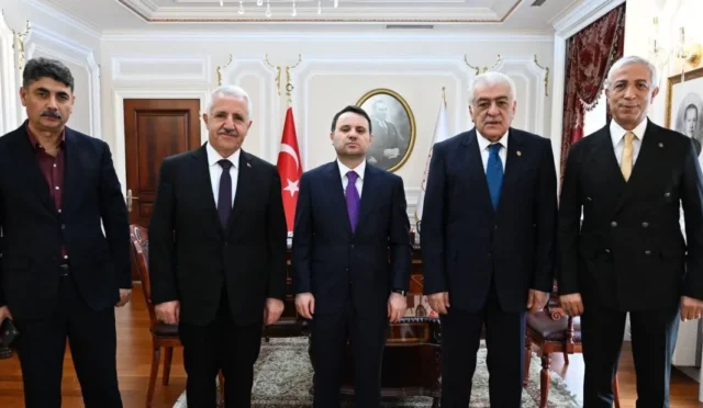 AK Parti heyetinden Adalet Bakanı Akın Gürlek'e ziyaret