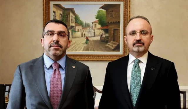 AK Parti Kars Milletvekili Adem Çalkın, Ankara'da İçişleri Bakan Yardımcısı Bülent Turan ile görüşüyor.