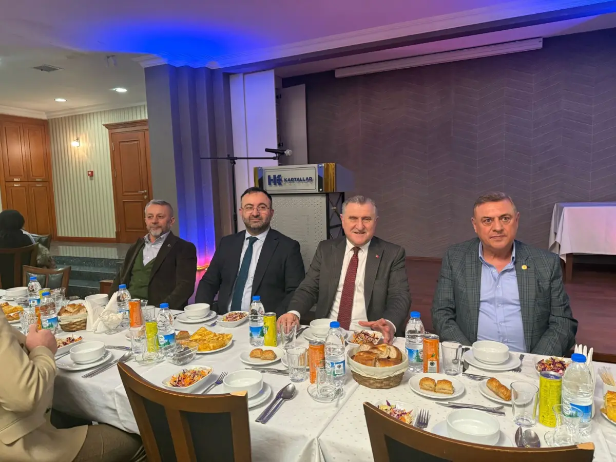 Ankara İyidereliler Derneği’nden Birlik ve Beraberlik İftarı: Lojistik Liman ve Demiryolu Vurgusu