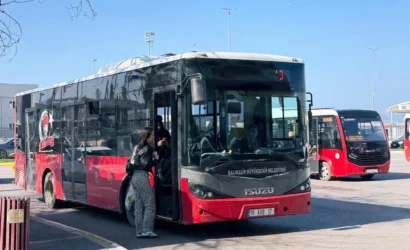 Bandırma'da yenilenerek hizmete alınan otobüsler ve toplu taşıma hizmetlerindeki iyileştirmeler