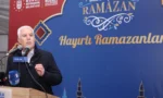 Bursa Büyükşehir Belediye Başkanı Mustafa Bozbey, iftar programında vatandaşlarla bir araya geldi.