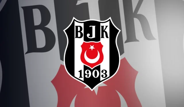 Beşiktaş'ın yeni şort sponsoru Cola Turka ile anlaşma sağlandığı görseli
