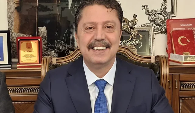 Beypazarı Belediye Başkanı Dr. Özer Kasap, ilçe başkanlarıyla bir araya geldi