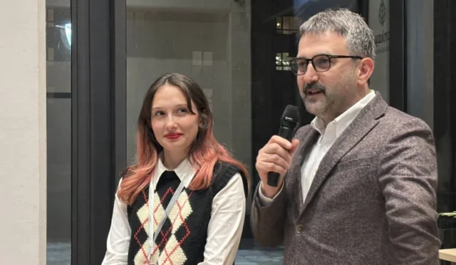 AKK Başkanı Halil İbrahim Yılmaz gençlere uzay vizyonu hakkında konuşma yapıyor