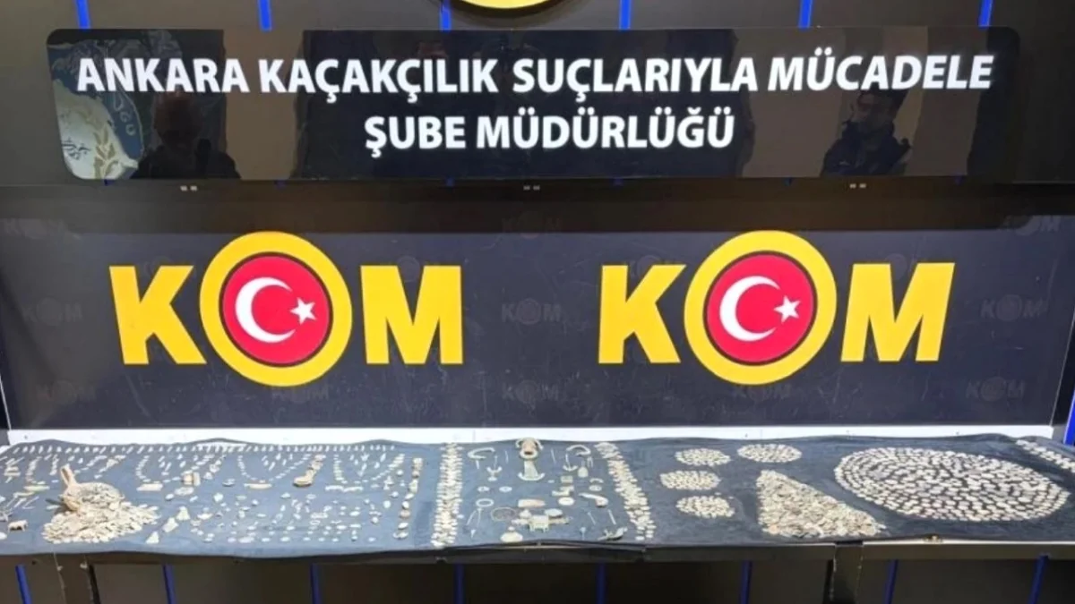 Sincan’da Toprağa Gömülü Tarihi Hazine Ortaya Çıktı: 6 Bin 382 Eser ve 30 Milyon Liralık Koleksiyon Ele Geçirildi