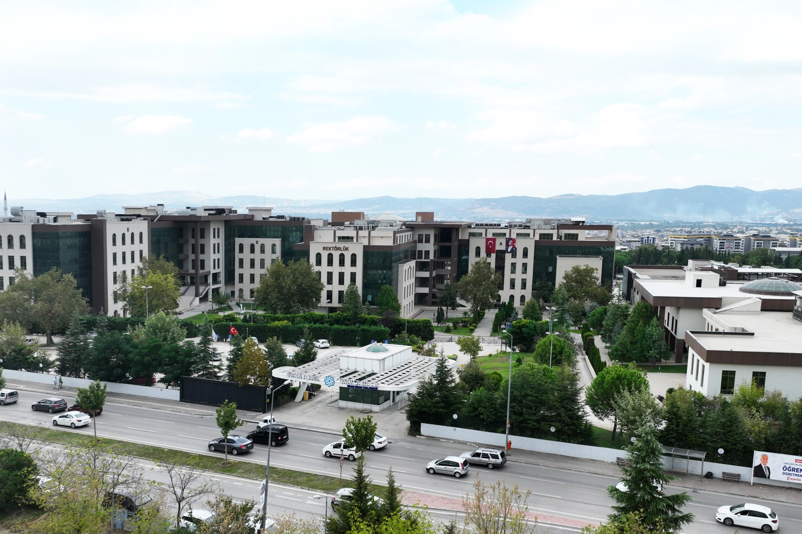 Bursa Teknik Üniversitesi’nden Devrim Niteliğinde Buluş: Sanayi Bacalarına Karbon Avcısı ‘Vorteks Mikser’ Geliyor