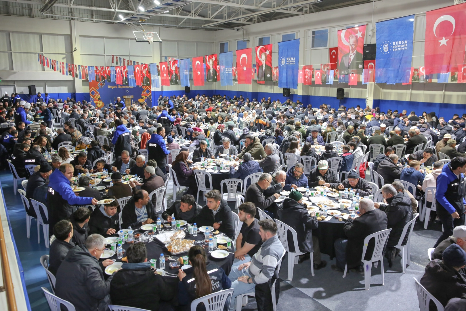 Bursa Büyükşehir Belediyesi’nden Büyükorhan’a Ramazan Bereketi: Birlik ve Beraberlik İftar Sofrasında Buluştu