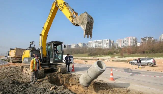 Bursa'da 30 Ağustos Zafer Mahallesi'nde gerçekleştirilen altyapı çalışmaları