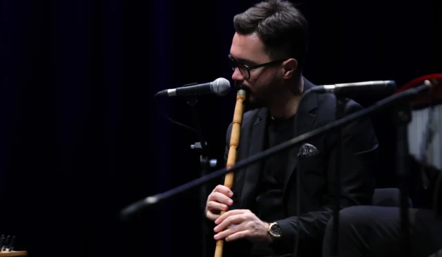 Bursa'da düzenlenen tasavvuf müziği konserinden bir sahne