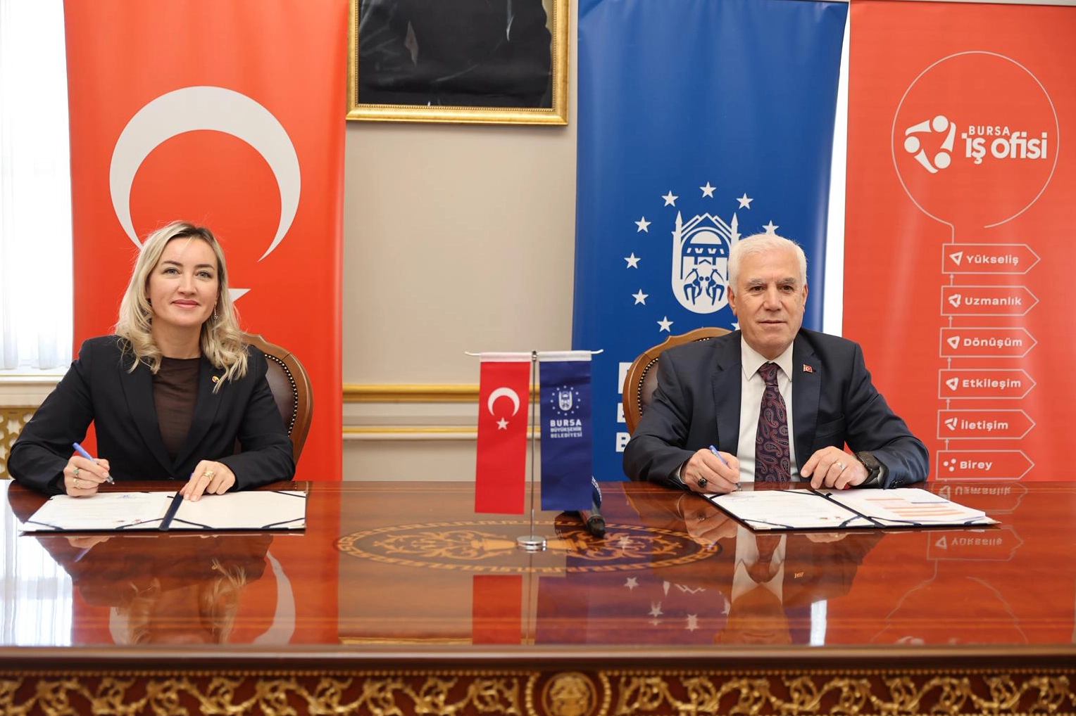 Bursa’da Kadın İstihdamını Artırma Hedefi: ‘Sanayide Kadın Eli Projesi’ne Büyükşehir Desteği