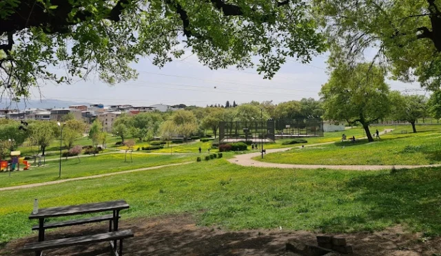 Bursa Hamitler Mesire Alanı'nın 3 ay kapalı olacağını belirten tabela