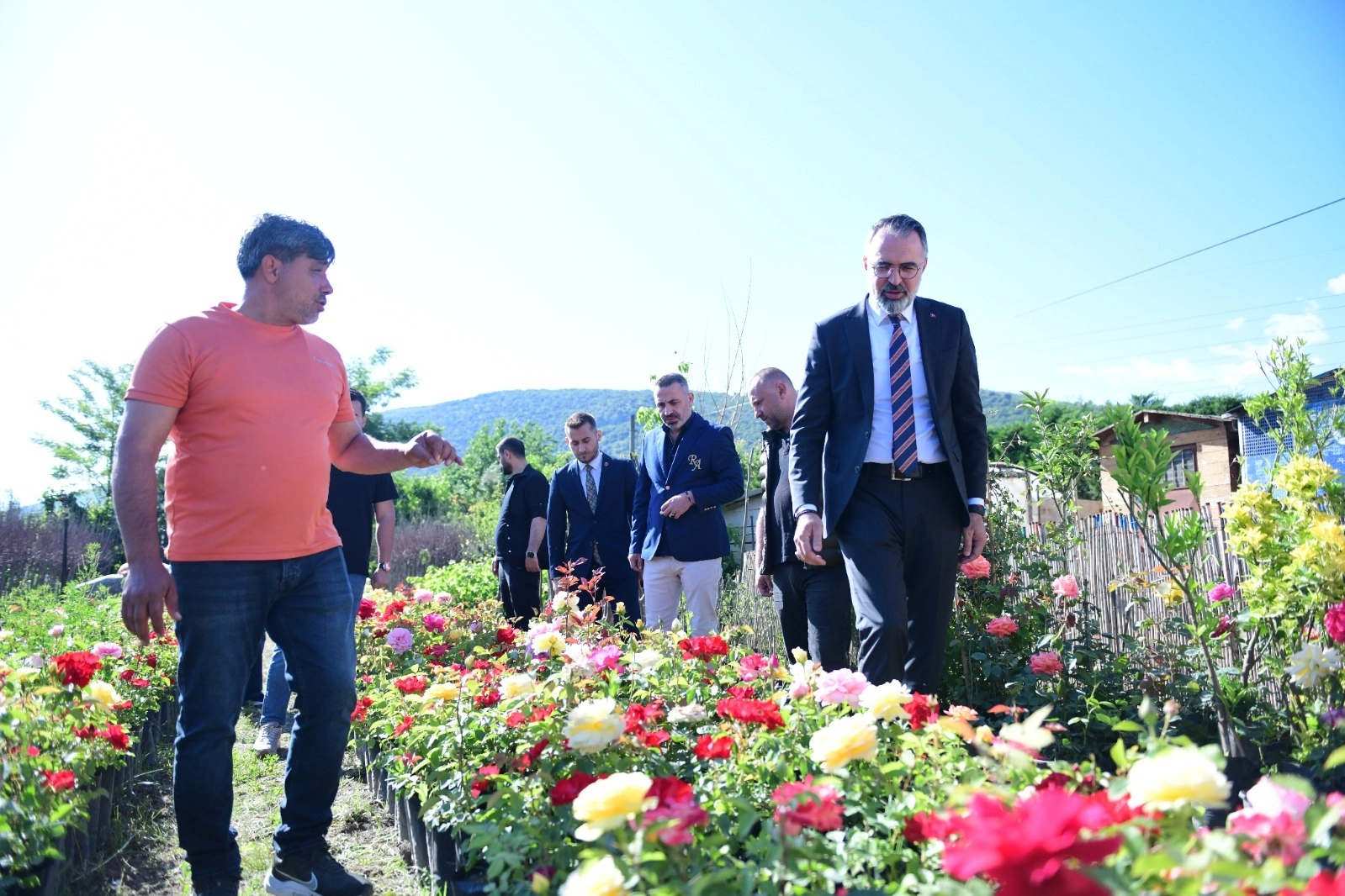 Kestel Belediyesi’nden Süs Bitkileri Üreticilerine Destek: Teknoloji ve Pazarlama Gücüyle Büyüme Hedefi