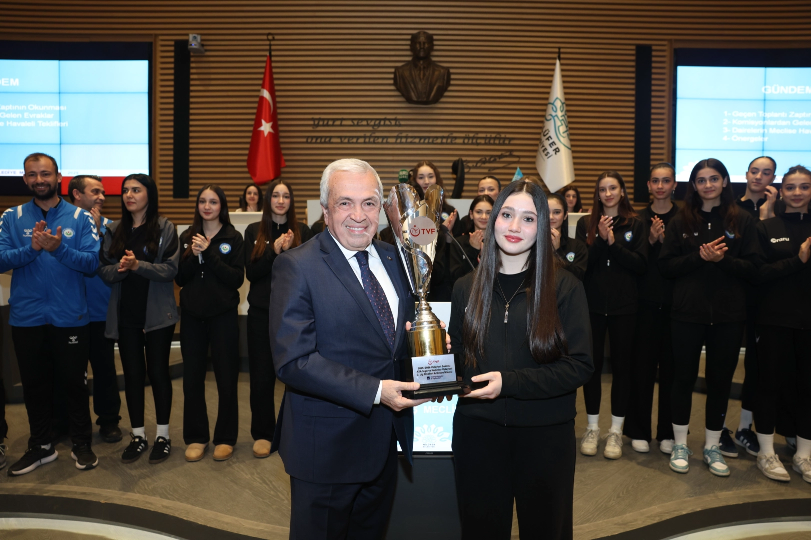 Nilüfer’in Altyapıdan Gelen Voleybol Sultanları 1. Lig’de!