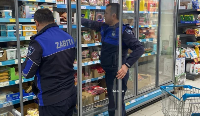Bursa Yenişehir zabıta ekipleri Ramazan ayında gıda denetimi yapıyor