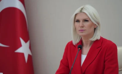 Bilecik Belediye Başkanı Melek Mızrak Subaşı açıklama yaparken