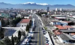 Denizli'de yenilenerek ulaşıma açılan modern Çal Caddesi
