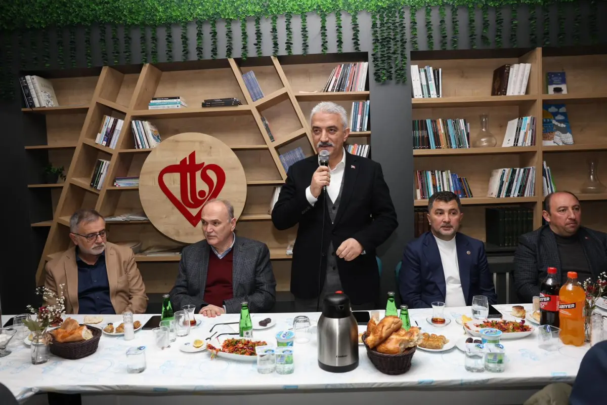 Düzce’de ‘İyilik Haftası’ Gönülleri İyilik Sofrasında Buluşturdu: Vali ve Milletvekili de Katıldı