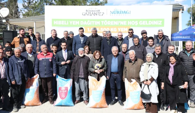 Gaziantep'te üreticilere yem desteği dağıtımı