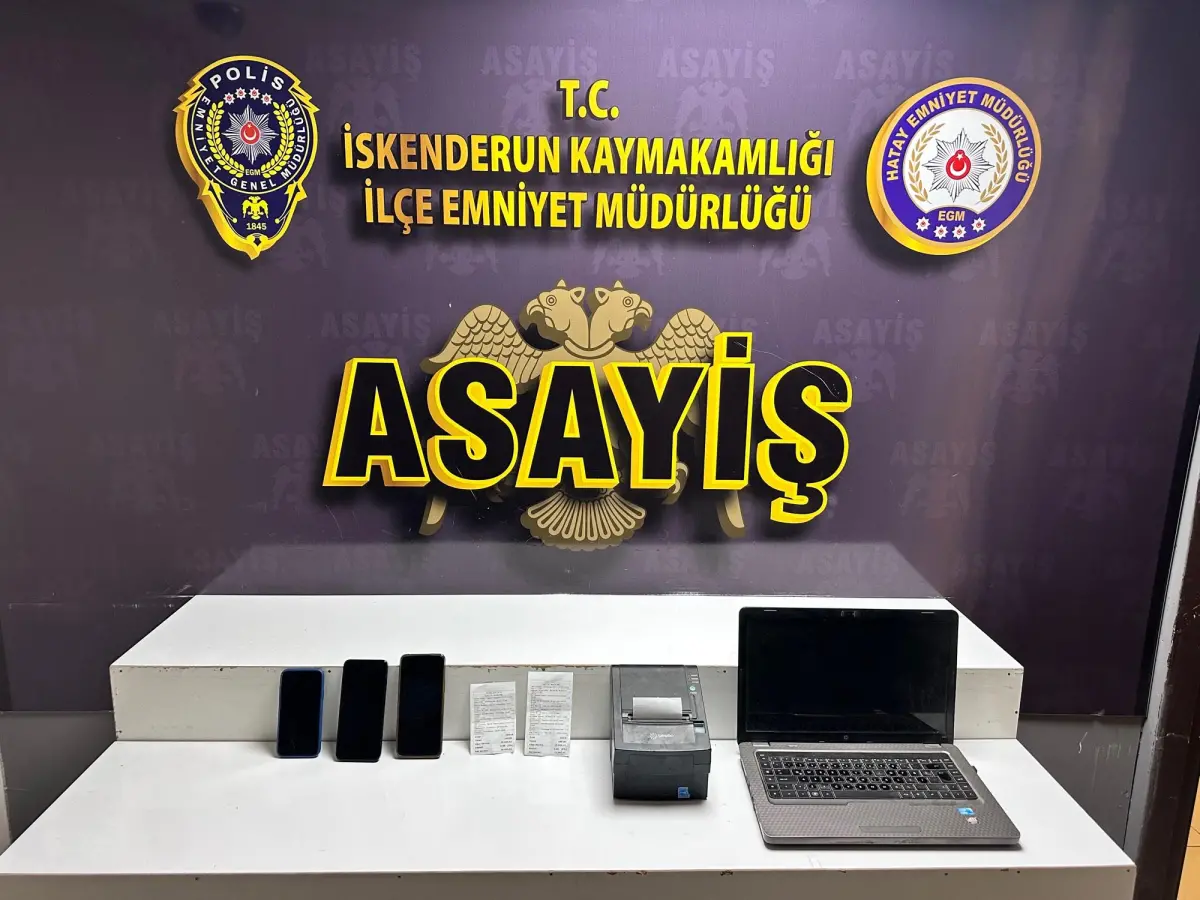 İskenderun’da Yasa Dışı Bahis Operasyonu: 3 Şüpheli Yakalandı, Dijital Materyallere El Konuldu